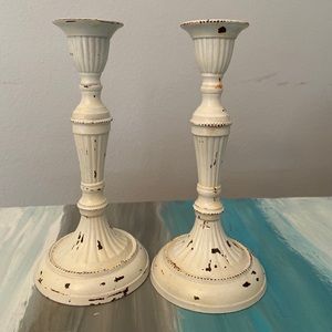 ❤️Solid Iron rustic candlestick holders.